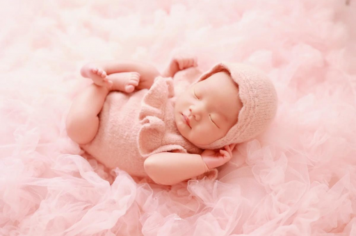 桂林宝宝几个月可以抬头 桂林宝宝几个月可以抬头